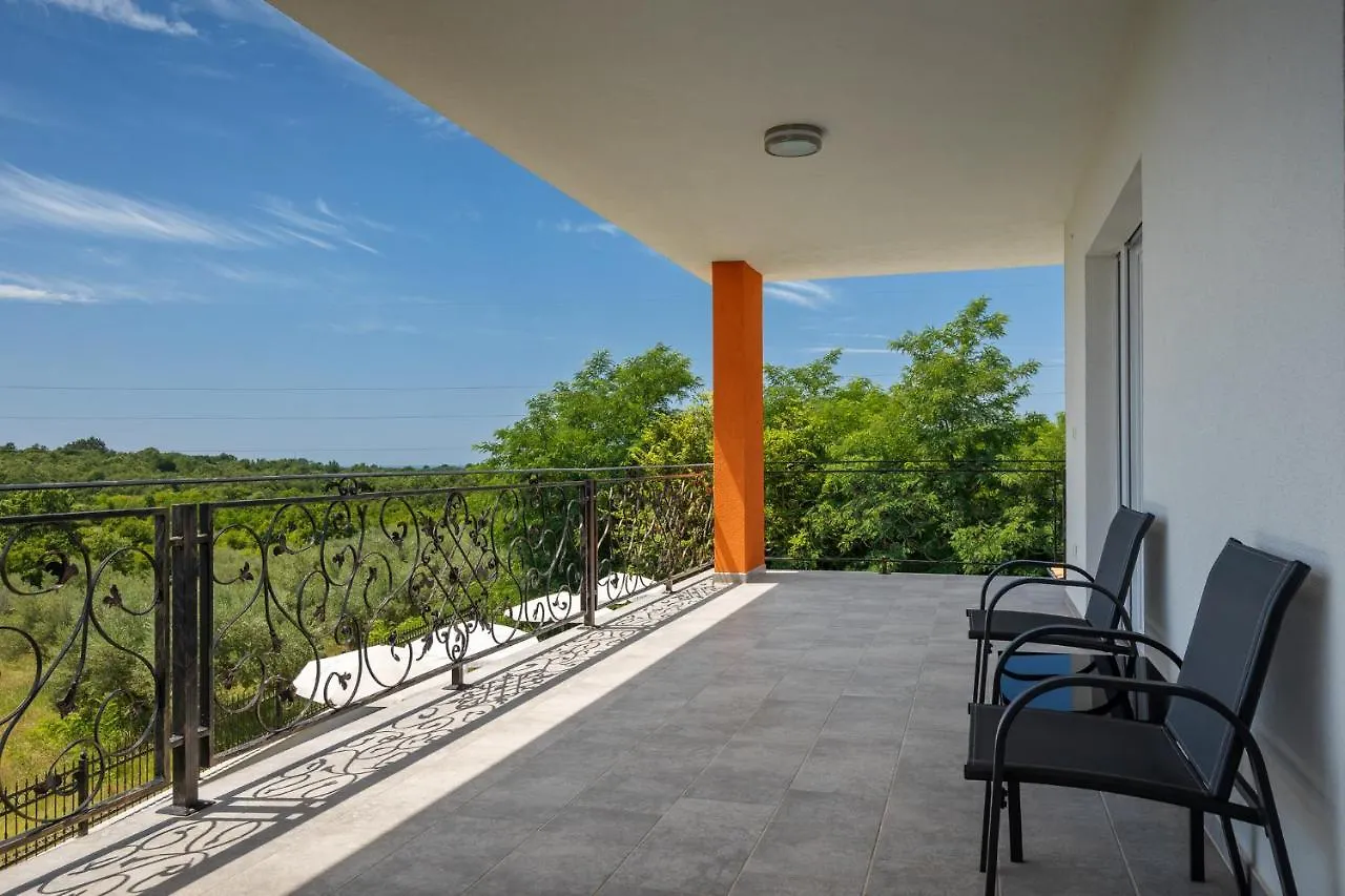 Modern Villa Eva Kastel With Pool Near Buje